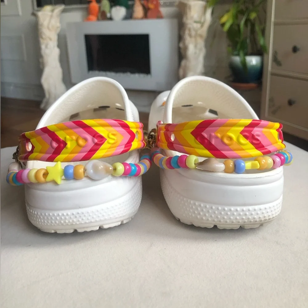 CROCS CLASSIC FESTIVAL EDITION 🧡🩷